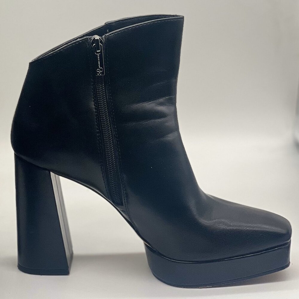 JS by Jessica Simpson Klise Slant Ankle Boot - Size 9